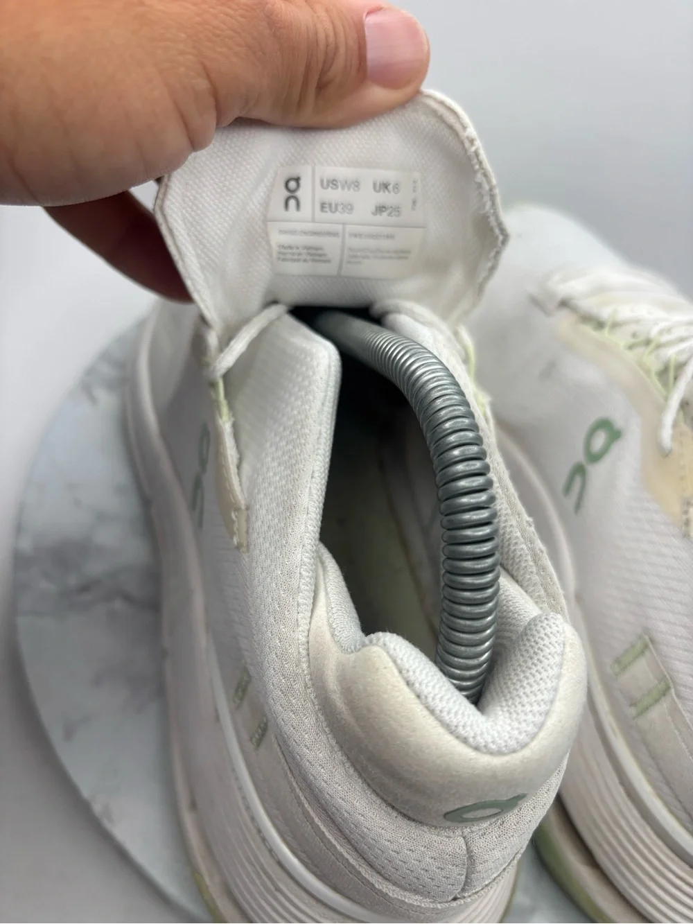 Size 8- On Cloudnova 2 casual sneakers feature light green